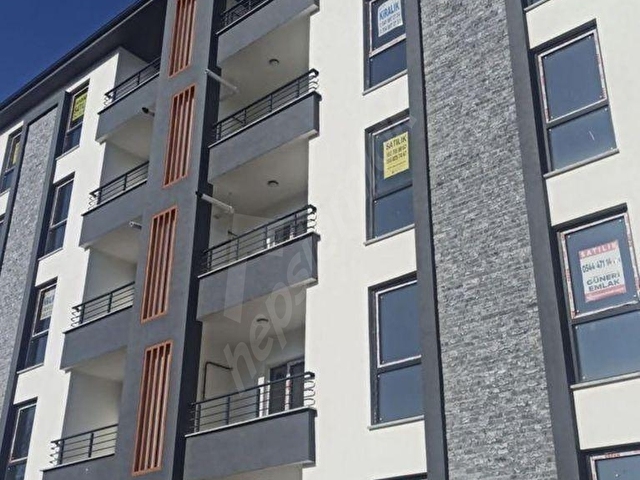 ZONGULDAK EREĞLİ KEPEZ MAHALLESİNDE ANA YOL KENARINDA SATILIK 1+1 BURO