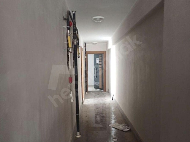 ZONGULDAK EREĞLİ KEPEZ MAHALLESİNDE ANA YOL KENARINDA SATILIK 1+1 BURO - Görsel 4