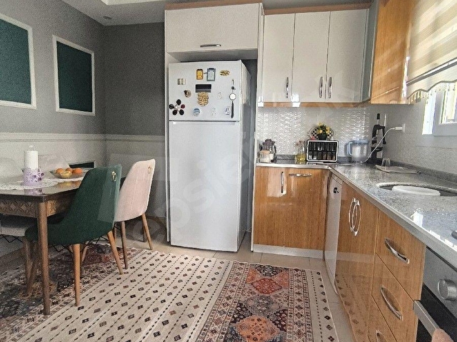 TOROSLAR YALINAYAK MH.SİTE İÇERİSİNDE 3+1 FULL YAPILI KİRALIK DAİRE