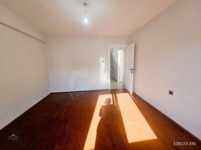 KUŞADASI MERKEZDE MANZARALI KİRALIK 3+1 DAİRE - Görsel 14