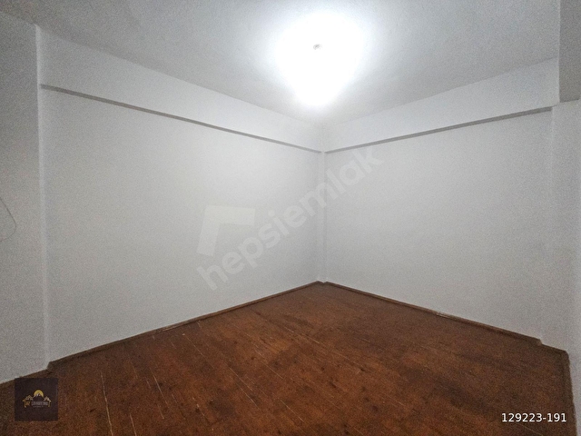 KUŞADASI MERKEZDE MANZARALI KİRALIK 3+1 DAİRE - Görsel 20