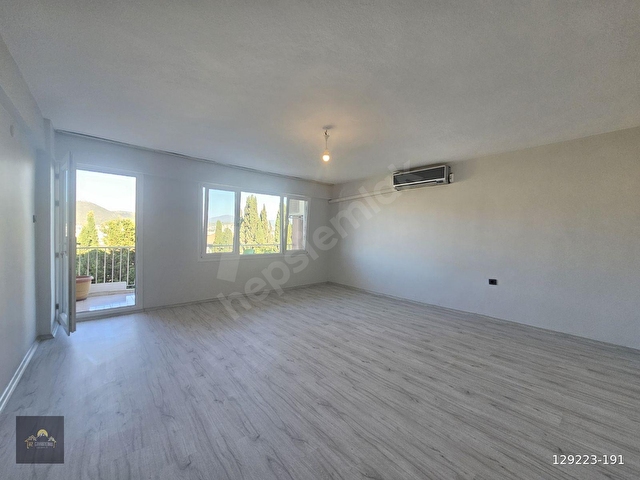KUŞADASI MERKEZDE MANZARALI KİRALIK 3+1 DAİRE - Görsel 7