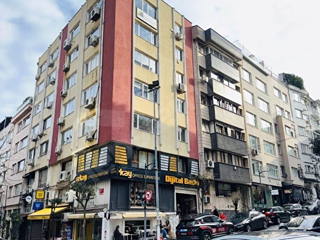 Teşvikiyede Merkezi Konumda,Asansörlü 2.Katta 40M2 Bakımlı Ofis - Görsel 13