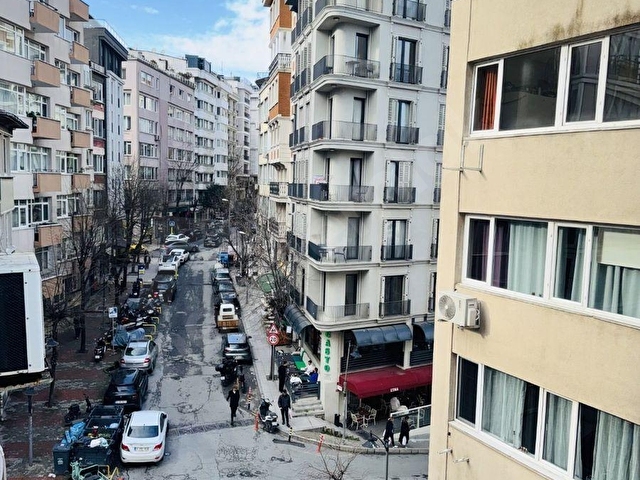 Teşvikiyede Merkezi Konumda,Asansörlü 2.Katta 40M2 Bakımlı Ofis - Görsel 3