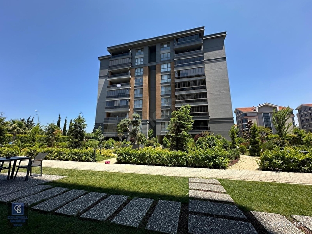 KONFOR BALAT SİTESİNDE SATILIK 4+1 FERAH VE GENİŞ DAİRE - Görsel 2