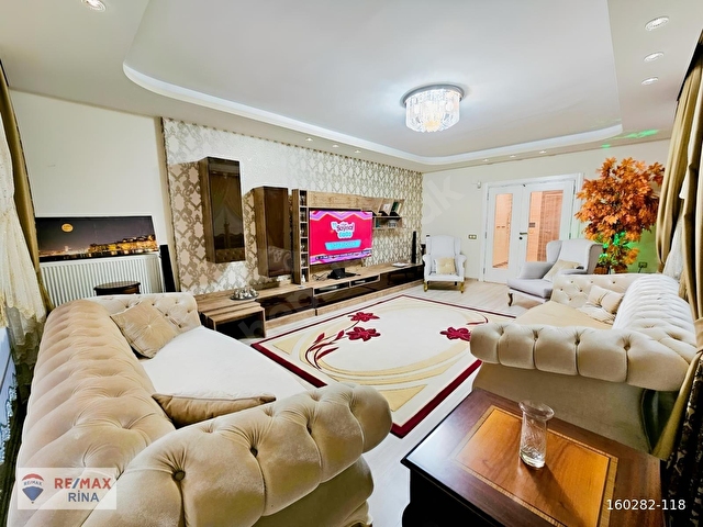 REMAX RİNADAN YAŞAR DOĞU CAD. ÜZERİ 250M² TERASLI 4+1 - Görsel 2