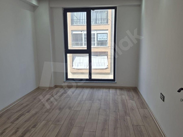 Ulusal Egemenlik Blv. Yakını Sıfır Köşebaşı Daire - Görsel 6