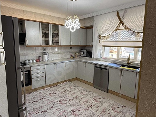 ŞEHRİN EN GÜZER YERİNDE MÜKEMMEL DAİRE - Görsel 15