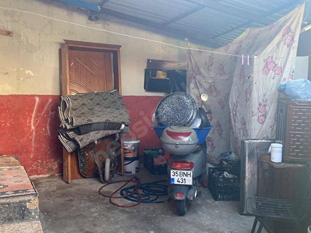 Kemalpaşa örende tek tapulu müstakil ev - Görsel 14