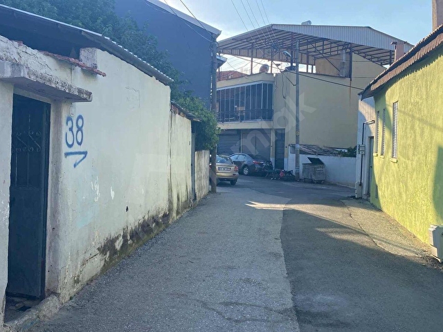 Kemalpaşa örende tek tapulu müstakil ev - Görsel 16