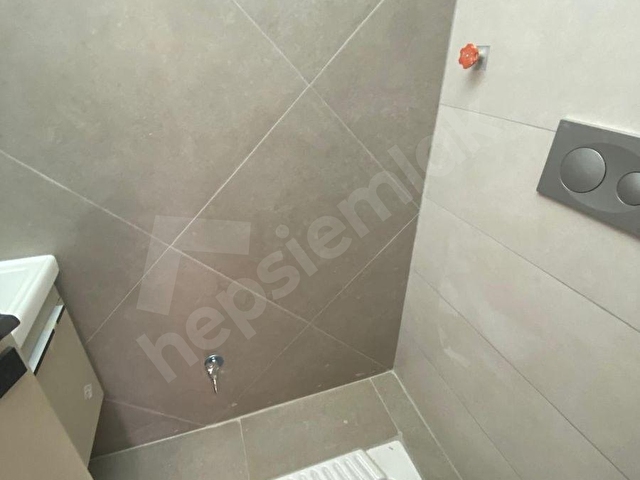 MURAT EMLAKTAN ANIT MAH. 85 METRE KARE 2+1 AMERİKAN MUTFAK SATILIK DAİRE - Görsel 22