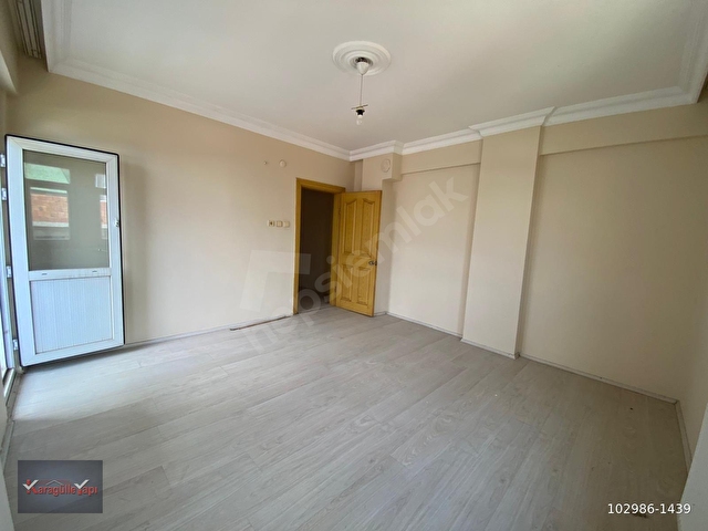 KİRALIK MARMARAY DURAĞI DİBİ 100m² 2+1 GENİŞ DAİRE İSTASYON MAH. - Görsel 10
