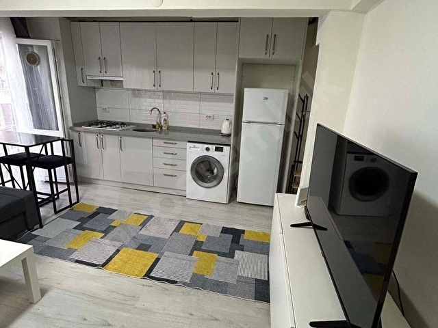 Kadıköy Moda Sivastopol Sok Butik Binada Full Eşyalı Açık Mutfaklı Yenilenmiş 1+1 Kiralık Daire - Görsel 2