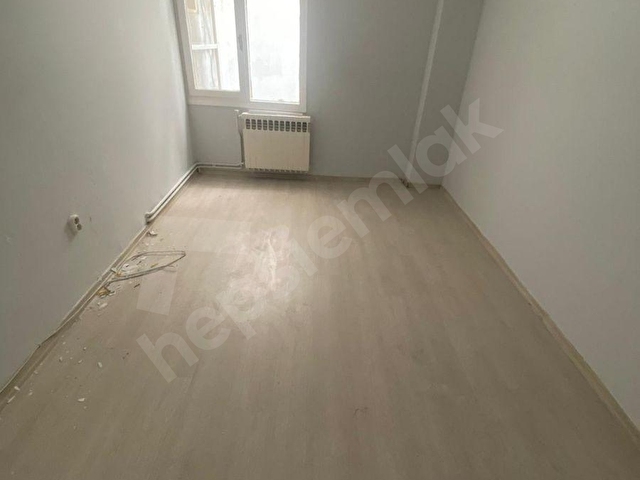 Bostanlının En güzel Sokaklarından Nebil Susupta 3+1 Köşe Büyük Daire - Görsel 15