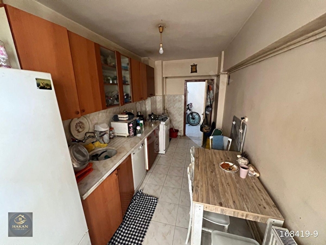 HAKAN EMLAKTAN BAĞIMSIZ 3+1 GİRİŞ KAT FIRSAT DAİRE - Görsel 9