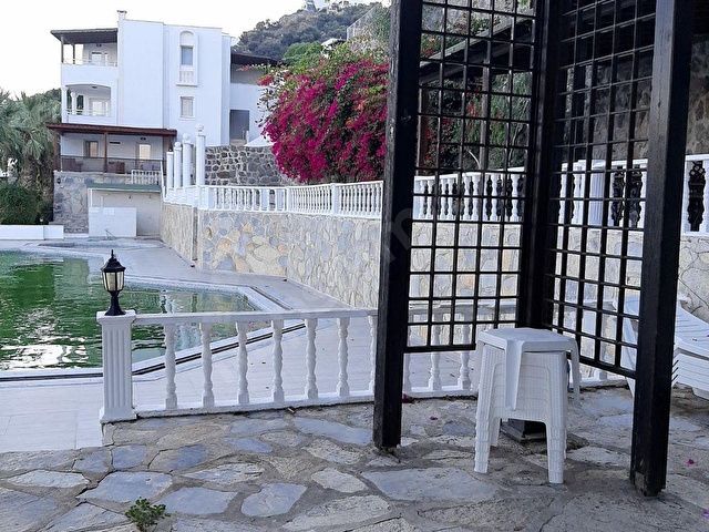 K O D : 2051 BODRUM HÜRPA GÜNDOĞAN(31TEMMUZ-14AĞUSTOS)2+1 TATİL SİTESİ  2.KAT 5 KİŞİLİK KİRALIK - Görsel 2