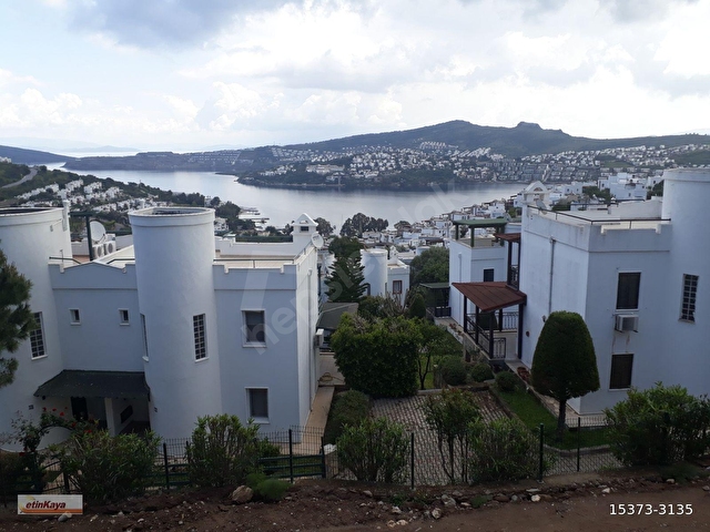 K O D : 2051 BODRUM HÜRPA GÜNDOĞAN(31TEMMUZ-14AĞUSTOS)2+1 TATİL SİTESİ  2.KAT 5 KİŞİLİK KİRALIK