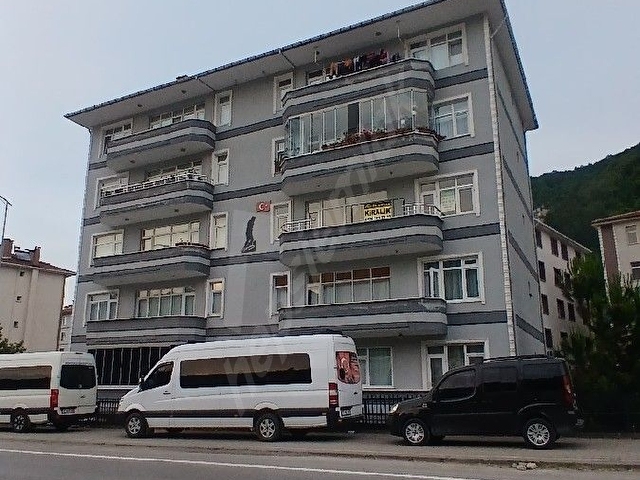 KASTAMONU İNEBOLU AŞAĞI HATIPBAĞI MAHALLESİNDE KİRALIK DAİRE