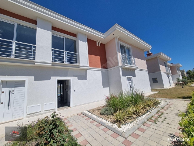 BAKANLIKLAR CAD. HAVUZ SİTE İÇERİSNDE SATILIK 3+1 DUBLEKS YAZLIK - Görsel 18