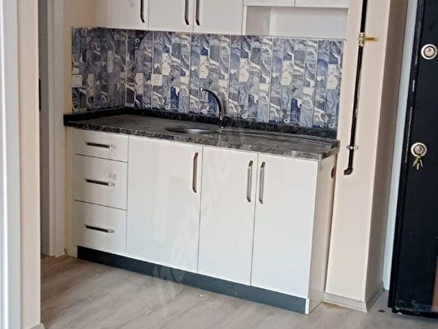 ER gayrimenkulden Merkeze yakın eşyasız 1+1 Kiralık daire