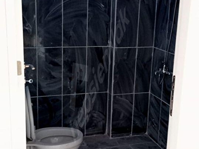 ER gayrimenkulden Merkeze yakın eşyasız 1+1 Kiralık daire - Görsel 5