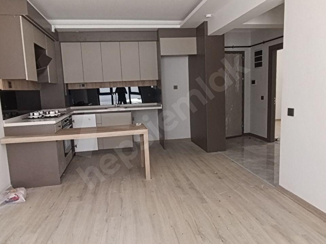 ASKERİ KIŞLALAR Servis Güzergahında KİRALIK 2artıbir Daire - Görsel 2