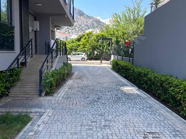HURMA AKDENİZ Sitesinde Satılık 1+1 Daire Havuz Yüksek giriş - Görsel 23