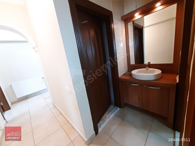 Çağlayanda Muhteşem Konumda Kiralık 2+1 Giriş daire - Görsel 16