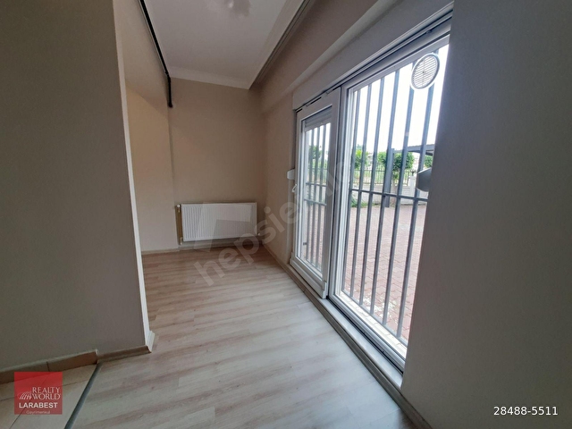 Çağlayanda Muhteşem Konumda Kiralık 2+1 Giriş daire - Görsel 9