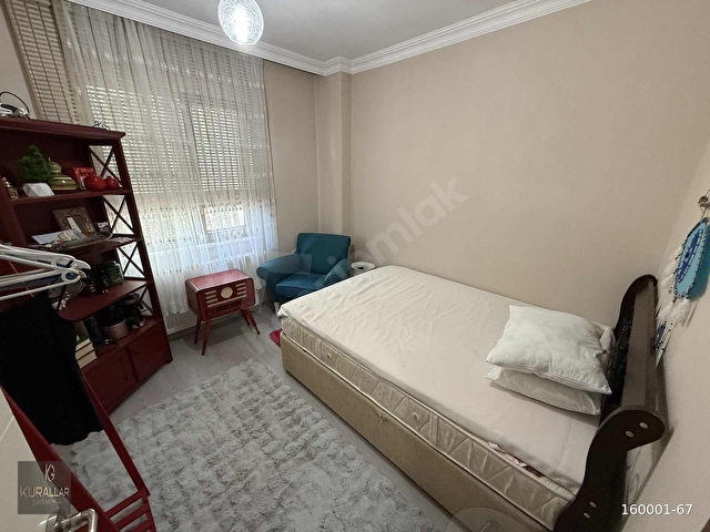 Kurallar gayrimenkulden denize en yakın caddede 2+1 daire - Görsel 15