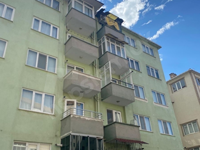 Özgür Emlaktan Satılık Daire - Görsel 14