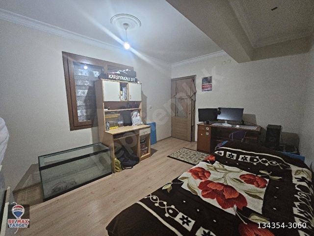 KÜÇÜK ÇİĞLİDE GENİŞ BAHÇELİ, KAMELYALI, OTOPARKLI 3+1 FIRSAT DAİRE! - Görsel 17