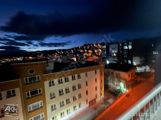 AKN GAYRİMENKULDEN ŞEHİR MERKEZİNDE SATILIK 3+1 DAİRE - Görsel 14