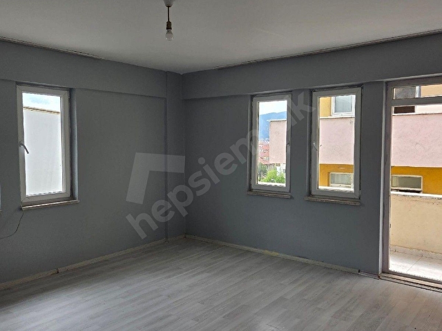 KARABÜK KILAVUZLAR MAHALLESİNDE 3+1 DAİRE KİRALIKTIR - Görsel 7