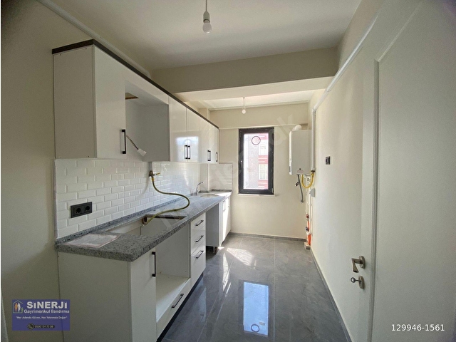 Bandırma Paşakent Karşısında Arakat Sıfır 2+0 Kiralık Daire - Görsel 17