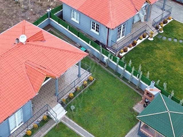 Ankara Gölbaşı karaali Mahallesi’nde satılık hobi bahçesi asfalta sıfır elektrik su mevcuttur