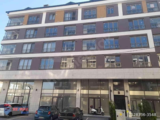 RE/MAX İNCİDEN BANDIRMA CADDE PORTTA KIRALIK 1+1 DAİRE - Görsel 21