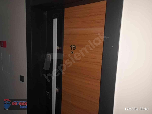 RE/MAX İNCİDEN BANDIRMA CADDE PORTTA KIRALIK 1+1 DAİRE - Görsel 29