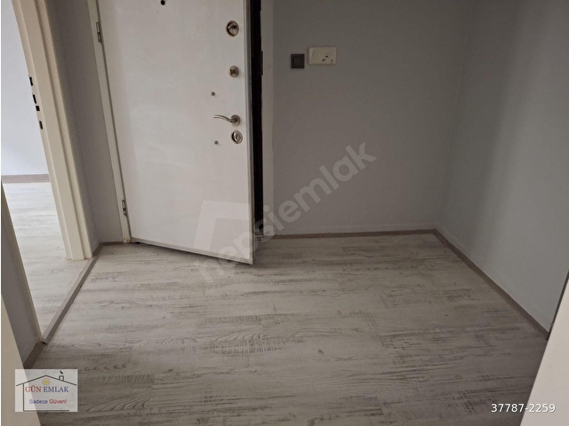 GÜN EMLAKTAN YENİMAHALLE METRO YAKIN 3+1 YARI KOT BAKIMLI DAİRE - Görsel 10