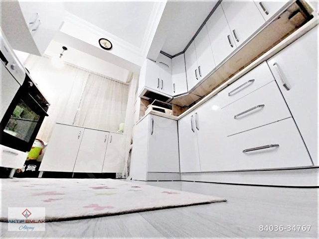 🛑AKTİFTEN AKÇAY MERKEZDE SATILIK DENİZE 450MT AYRI MUTFAKLI ARAKAT MASRAFSIZ 2+1 DAİRE