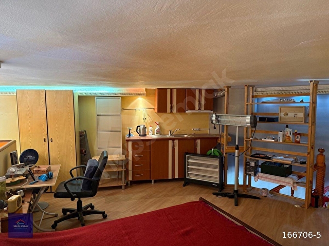 AYIŞIĞI KOYU 150m. MARİNA 250m. EŞYALI 85 m² SATILIK DÜKKAN - Görsel 16
