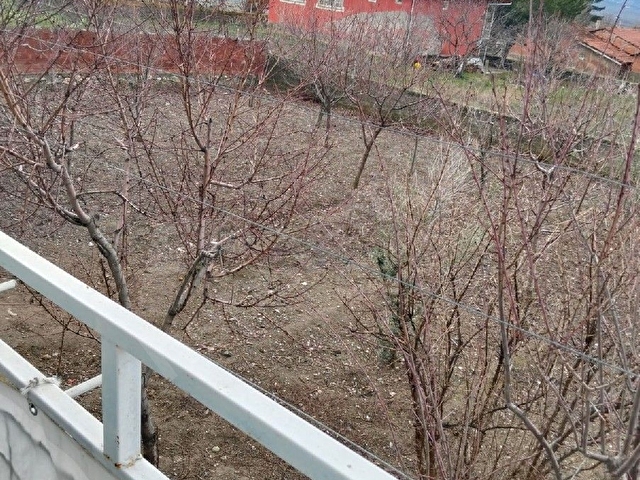 TOKAT ŞENYURT MERKEZDE BAKIMLI VE BAHÇELİ, PAZARLIĞA AÇIK, SATILIK MÜSTAKİL KONUT - Görsel 29