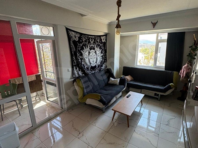 BOLU MERKEZDE 1+1 KATTA BAKIMLI DAİRE - Görsel 2