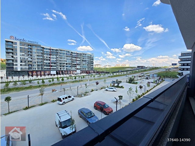 LAGOM DA BULVAR CEPHELİ KÖŞE 1+1  ÖZEL DAİRE
