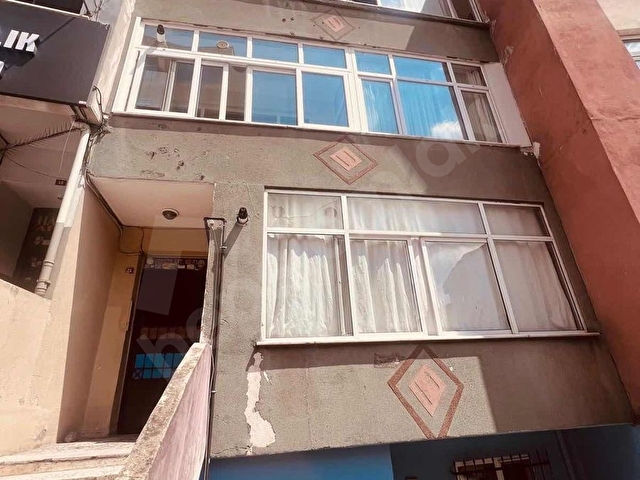 ÇELİKTEPE DE 3+1 HARİKA YATIRIMLIK 1.KATTA TEMİZ 135M2 BOŞ DAİRE - Görsel 21