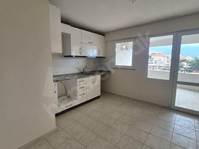 BORNOVA EVKA-3 DE 3+1 KİRALIK GENİŞ DAİRE - Görsel 22