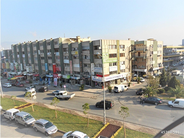 140 m2 Gıda Çarşısı Ana Cadde Üzeri İş Merkezi Metroya Yakın
