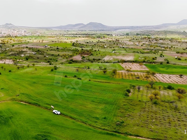 SERTOĞLU EMLAKTAN UÇHİSARDA SATILIK 1.300 m2 TARLA - Görsel 30