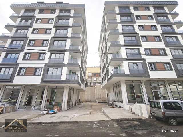 YAVUZTÜRK MAHALLESİNDE BUTİK SİTE İÇERSİNDE 4+1 SIFIR DAİRE
