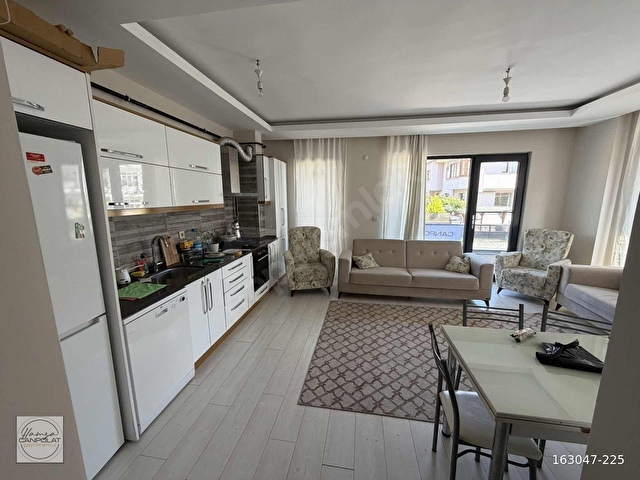 CANPOLATTAN SATILIK ŞEHİR MERKEZİNDE FUL EŞYALI 1+1 DAİRE - Görsel 3